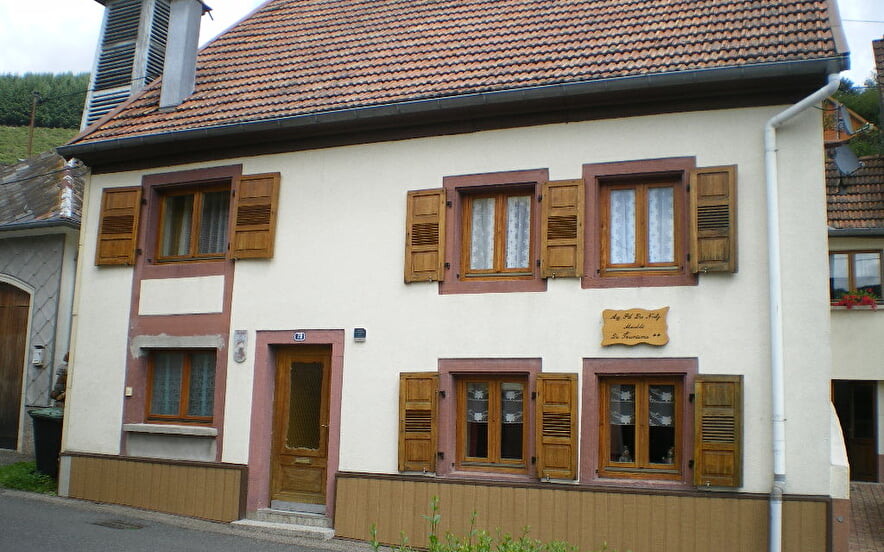 Holiday Cottage  Au fil du Natz