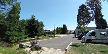Aire de stationnement camping-car