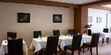 HÔTEL-RESTAURANT LES CIGOGNES