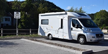 AIRE DE CAMPING CAR DE DOCELLES