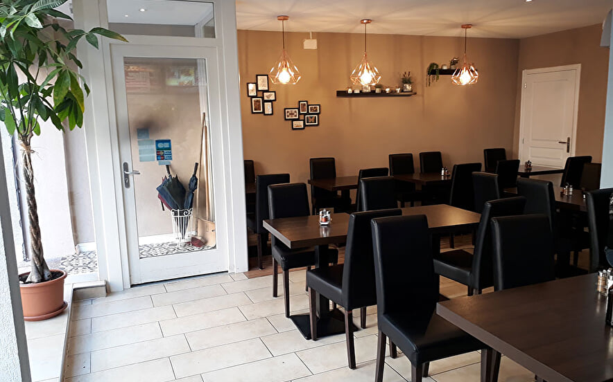 LE CITY GRILL