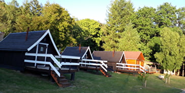 CABANE DE TROLLS AU CAMPING DE LA BREMENDELL