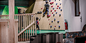Hop'n Bloc - Salle d'escalade tout public