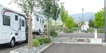Aire de stationnement pour camping-car