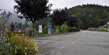 Parking space for caravans at Bourbach-le-Haut