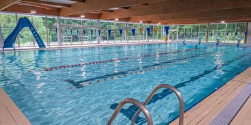 Indoor swimming-pool
