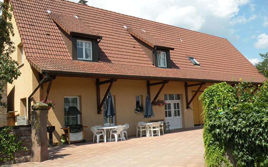 Furnished apartment nr 2- Mrs JENN Martine - 5 persons