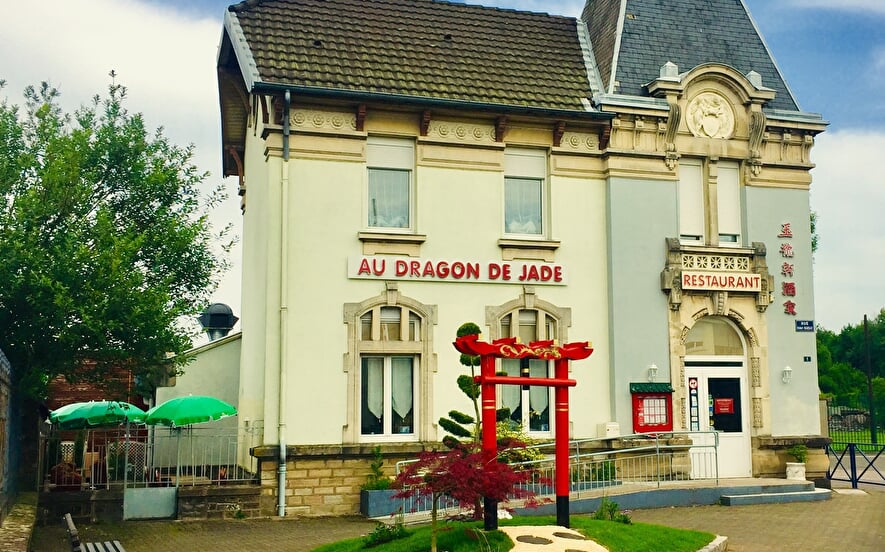 Au dragon de jade